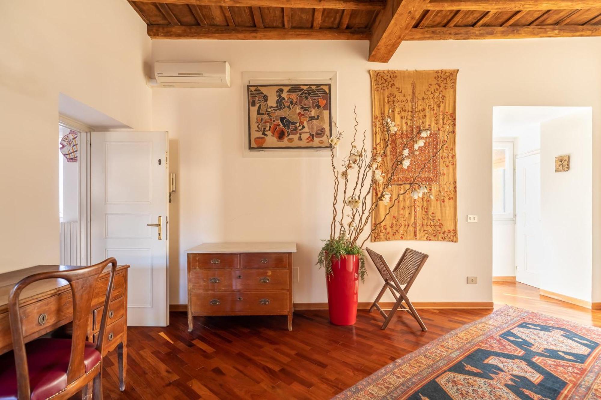 Trevi Comfortable With Terrace | Romeloft Lejlighed